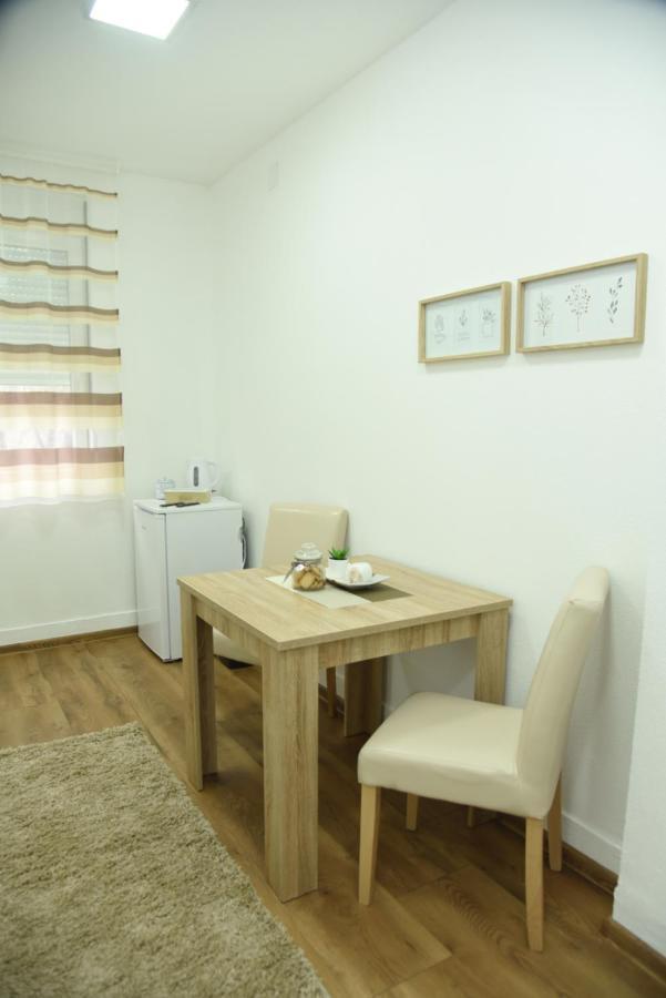 Apartmani Sofronic Loznica 1 Exterior photo